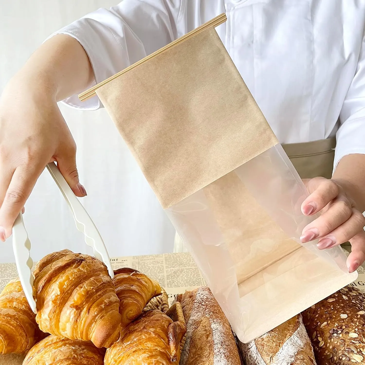 100ct 5.1x4.3x11inch Thicker Paper Bread Bags for Homemade with Window & Tin Tie Tab Lock - Ideal for Sourdough Bread, Bakery, Baked Goods, Pastry & Cookie Packaging, Brown Kraft, Gift Giving