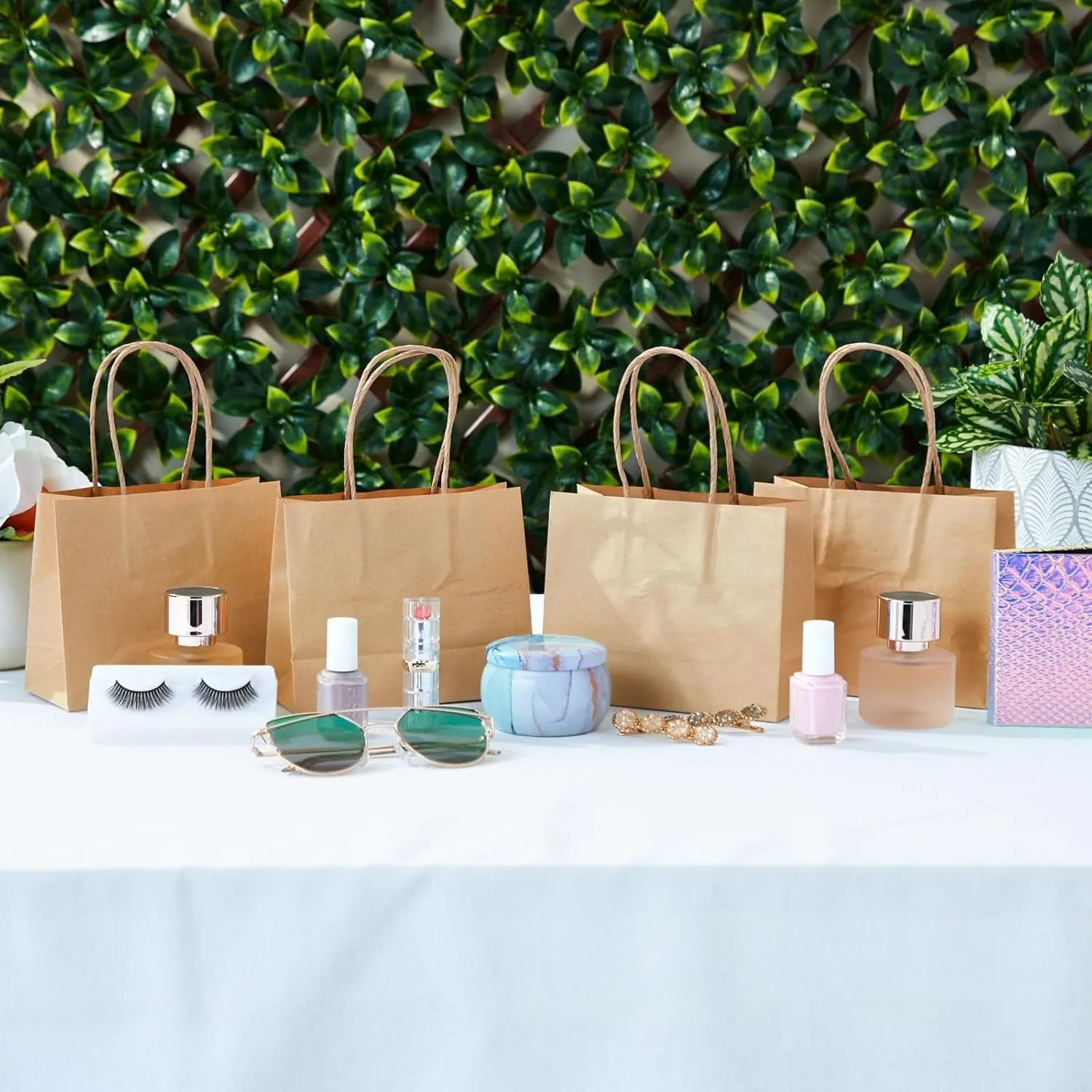 50 Pack Small Kraft Paper Gift Bags with Handles, Brown Shopping Bag Bulk for Birthday & Wedding Party Favor, 6 x 5 x 2.5 in