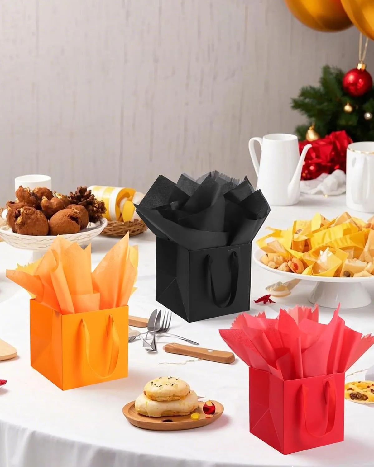 ADIDO EVA 10Pcs Square Gift Bags with Tissue Paper Small Black Square Gift Bags with Handles for Party Favor (8x8x8 In, Black)