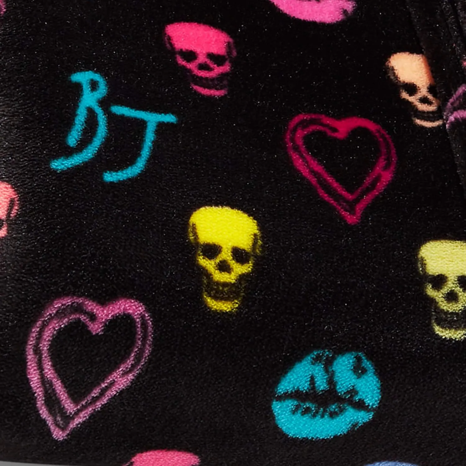 Betsey Johnson Home | Plush Collection | Throw - Ultra-Soft & Cozy Fleece, Lightweight & Luxuriously Warm, Perfect for Bed or Couch, Betsey Signature 50 x 70