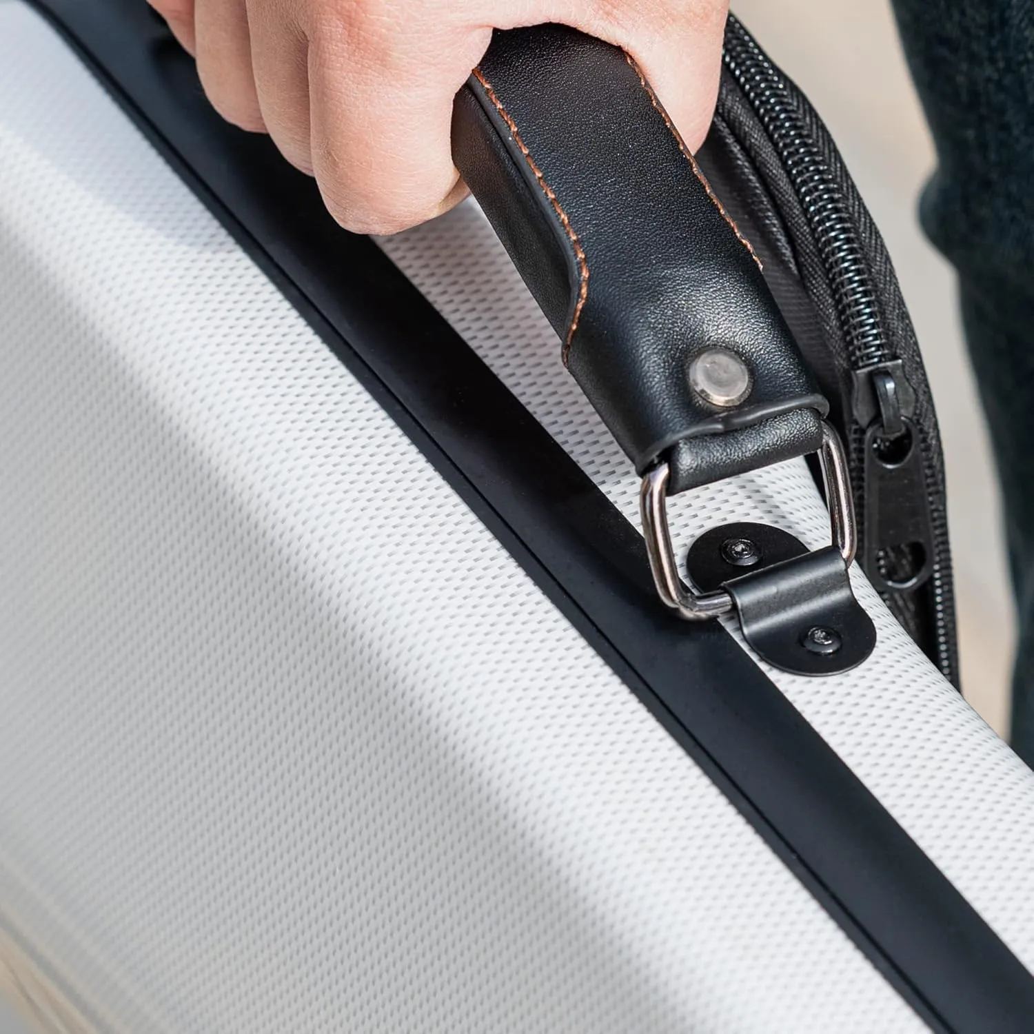 Christina violin case 4/4 Full Size Violin case High-Strength Carbon Fiber Triangle Violin Music Bag With Combination Lock and Extra Bag White Violin Hard Case (VB-Trianglee-WhiteDot spot)