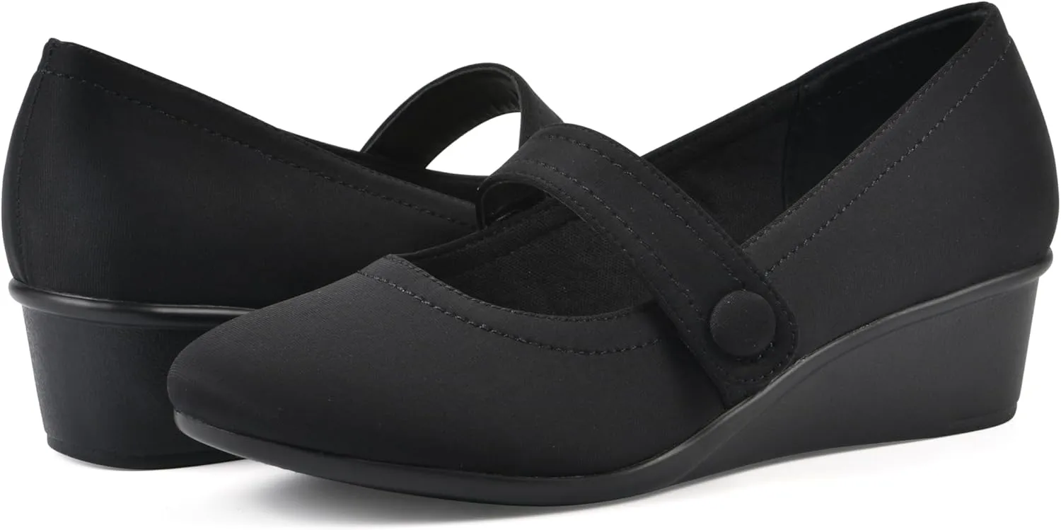 CLIFFS BY WHITE MOUNTAIN Women's Brightly Pump