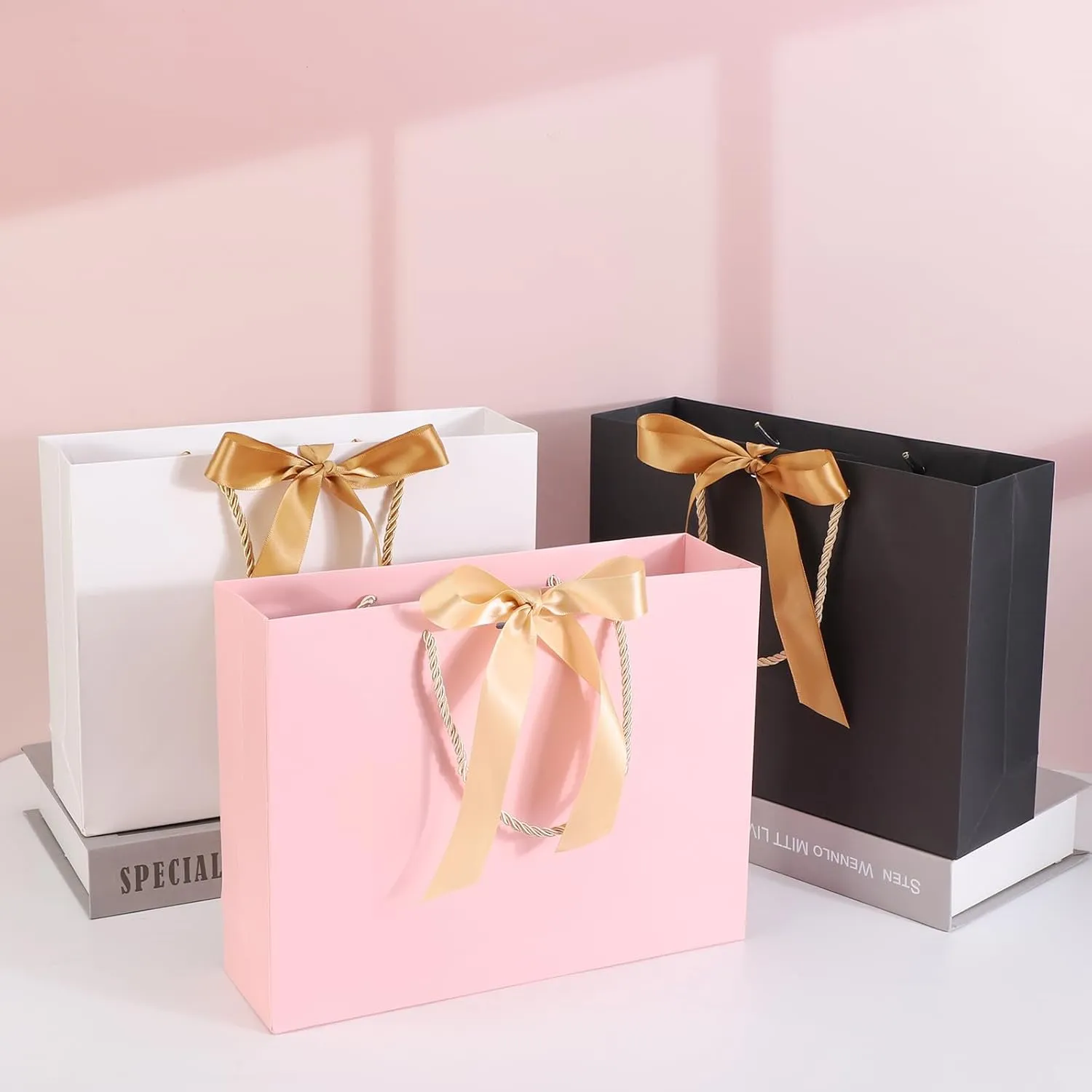 EUSOAR Thank You Gift Bags with Ribbons，50pcs 10.6"x3.1"x8.3" White Party Favor Bags with Handle, Gift Wrap Treat Bags Bulk for Wedding Baby Shower Birthday Bridesmaid Anniversary Holiday Party