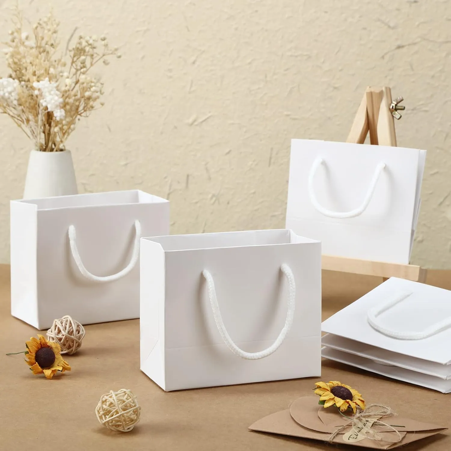 Fainne 24 Pcs Extra Small Gift Bag Mini Gift Bags with Handle for Card Wedding Baby Shower Mother Favor Birthday Party Wrapping Supplies(4 x 5 x 2 Inch,White)