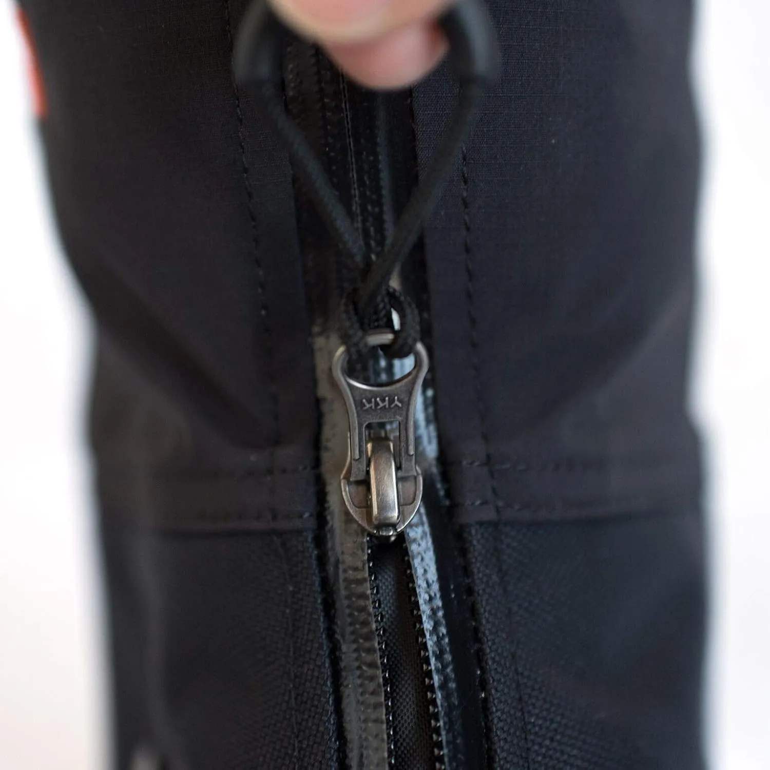 Hillsound Armadillo LT I Waterproof, Unisex, Breathable Gaiters for Year-Round Hiking