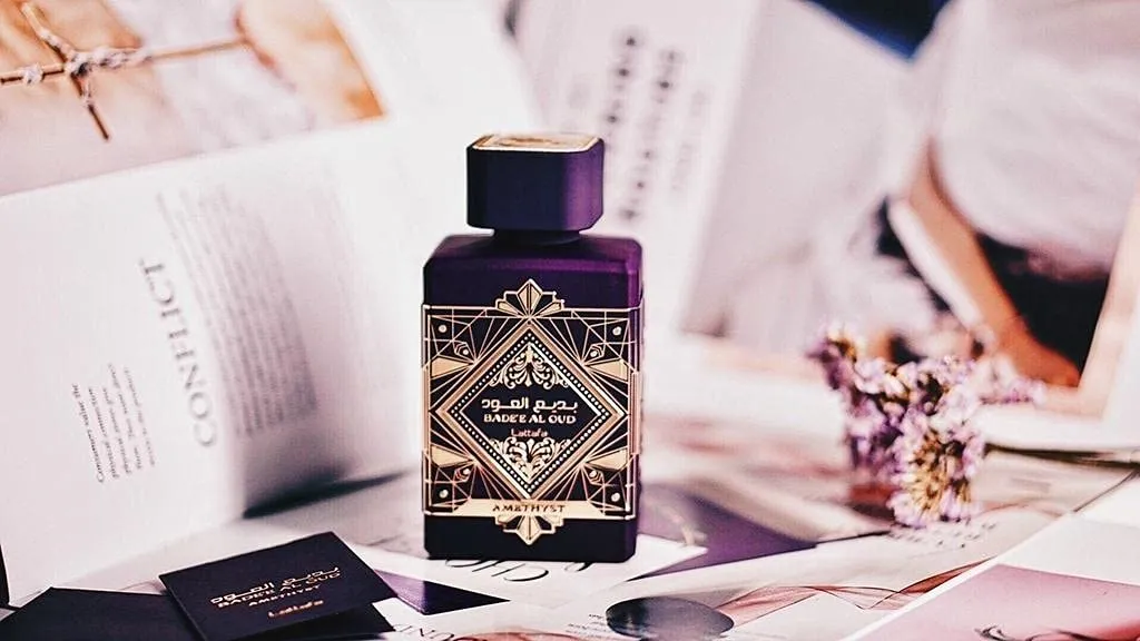 Lattafa Bade'e Al Oud Amethyst - Floral, Fruity, Amber, Oud - Eau de Parfum Long-Lasting Fragrance for Unisex, 3.40 Ounce / 100 ml