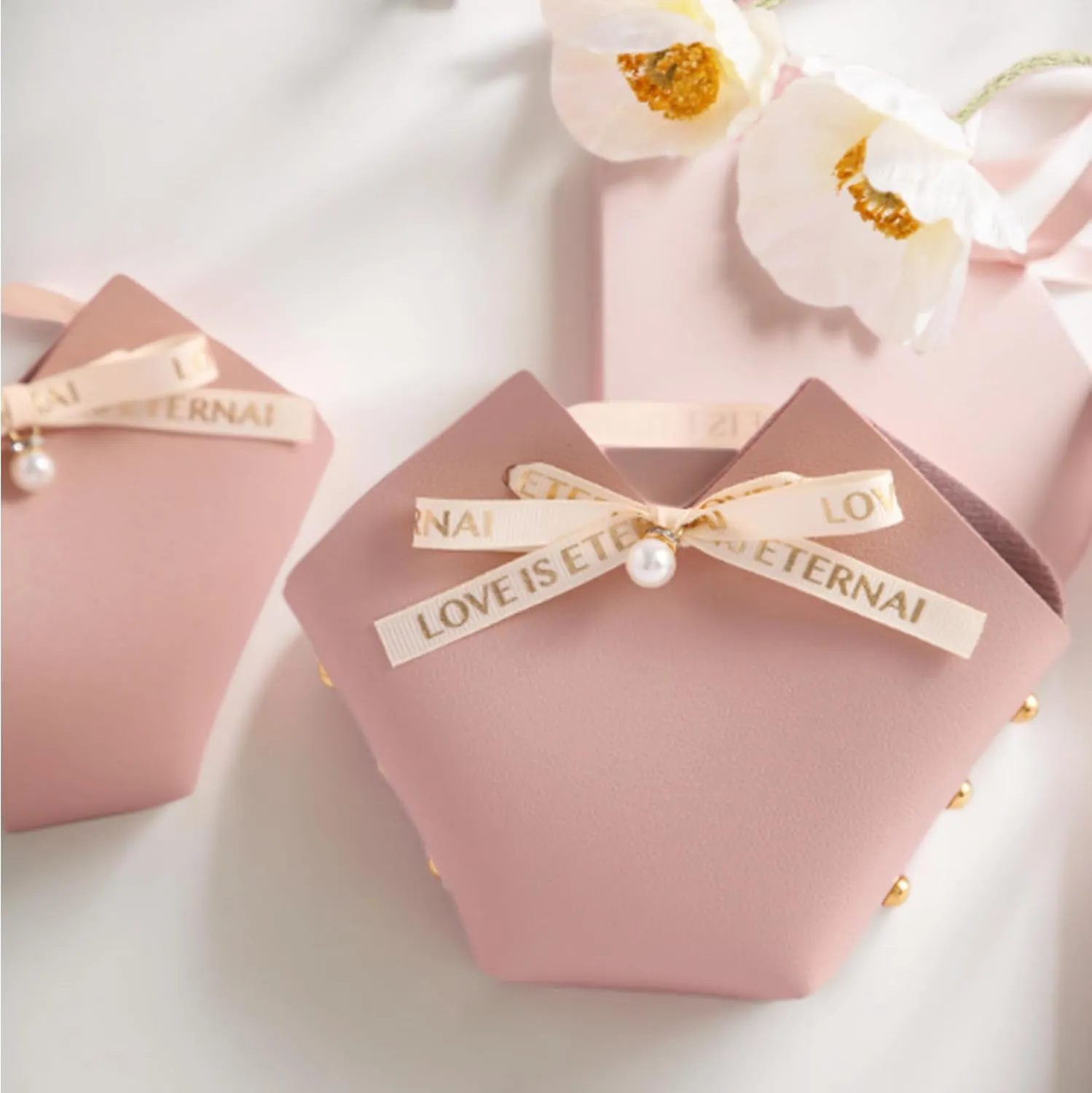 qczoyp 10 Pack Leather Bowknot Gift Boxes: Party Favor Bag Candy Gift Party Favor Boxes, Mini Gift Bags with Handles, Reusable Gift Bag for Baby Showers Wedding Christmas Valentines's Day (Pink)