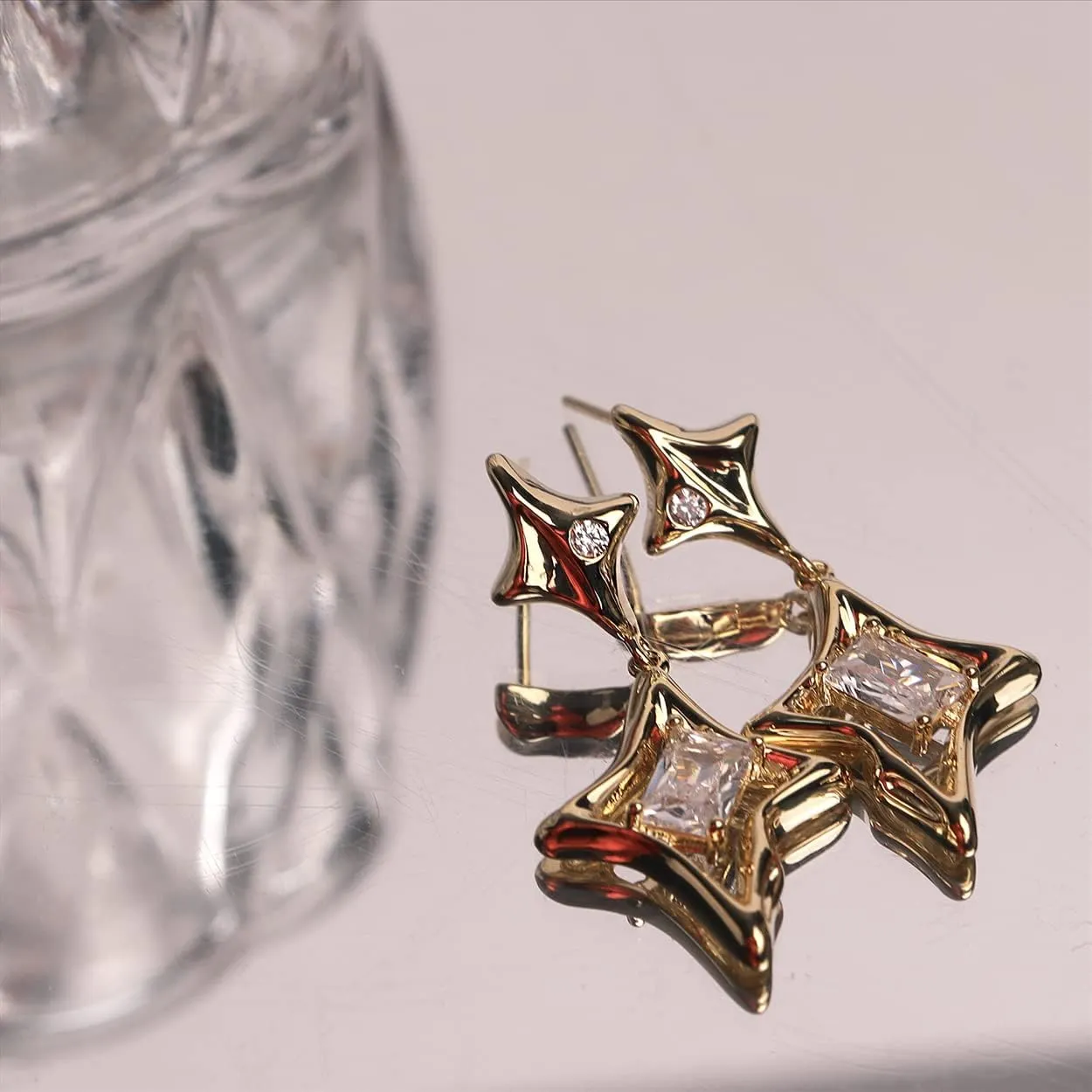 Sonateomber Star Drop Dangle Earrings for Women Trendy Unique Sparkly Rhinestone Stud Fashion Jewelry Gift