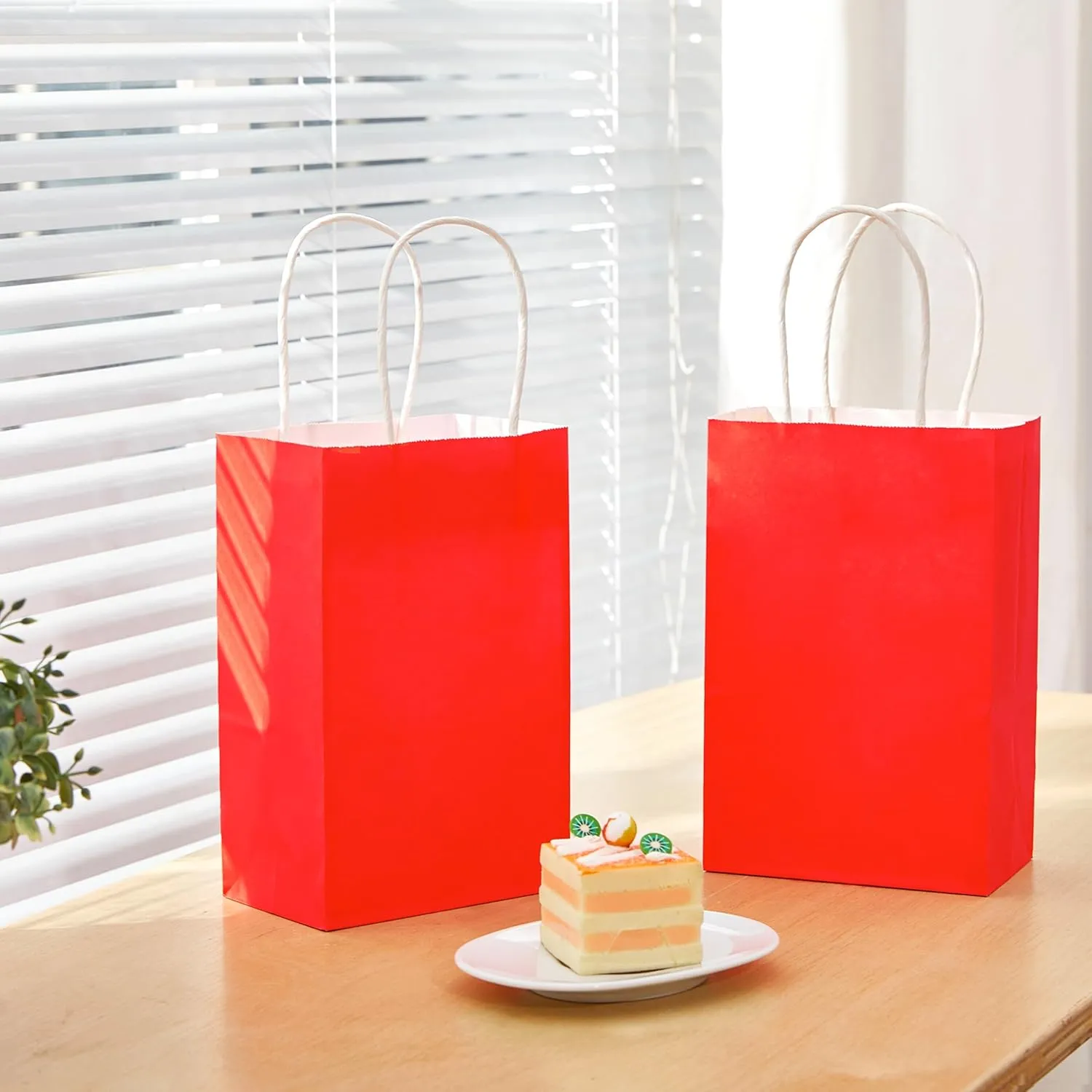SUNCOLOR 24-Pack Red Gift Bags with Handles – 8" Goodie Bags for Party Favor Bags, Christmas, Valentine's Day & Birthdays (Red)