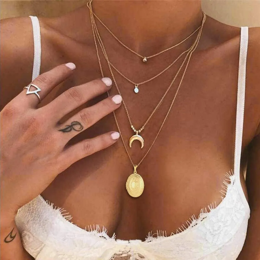 U7 Custom Photo Locket Necklace with 18 inch Chain - Oval & Heart Shaped Locket - Personalized Image Necklaces for Women & Girls