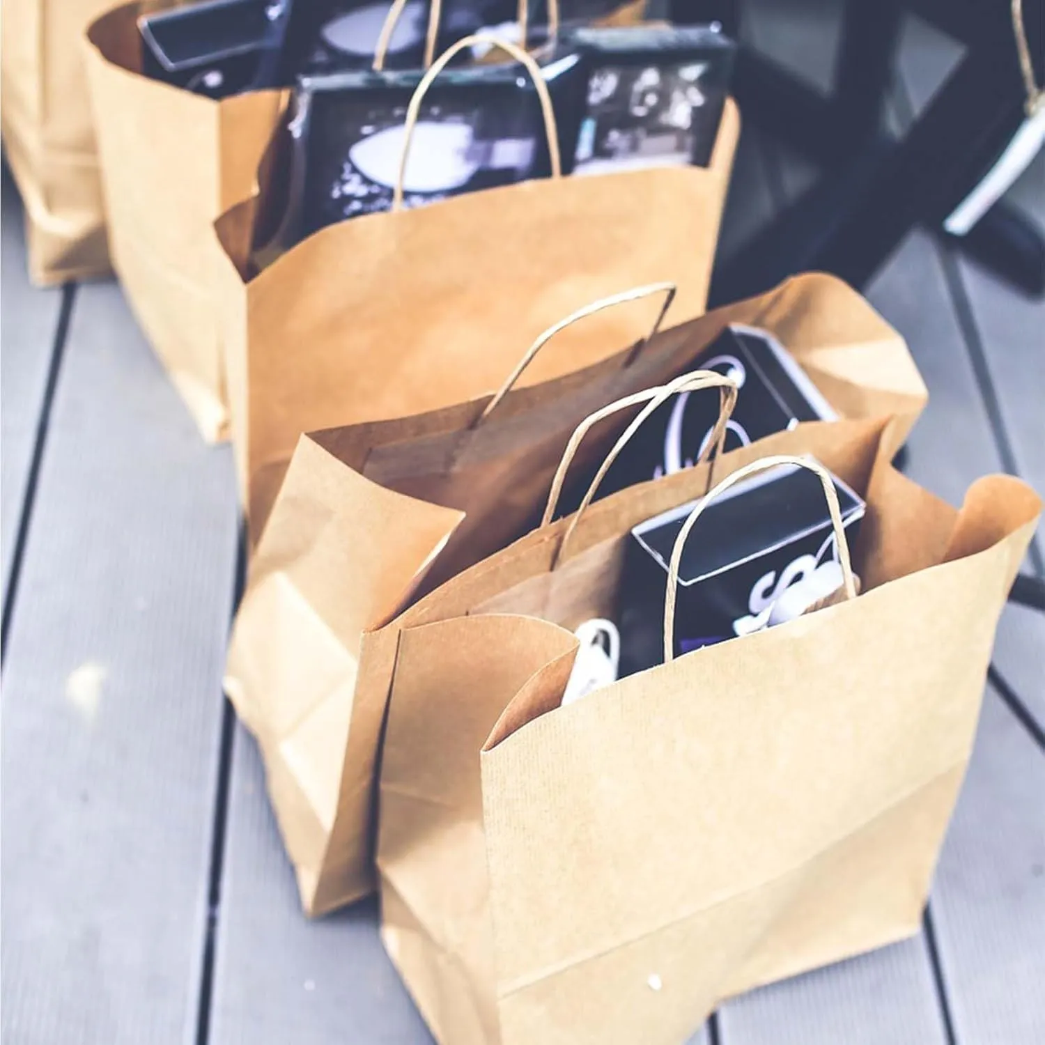 vanhel 120 pack Kraft Paper bags with Handles,Assorted Sizes Gift Bags Bulk Kraft Paper Bags, Weeding,Birthday, Favor,Party,Retail Merchandise Bags…, Brown