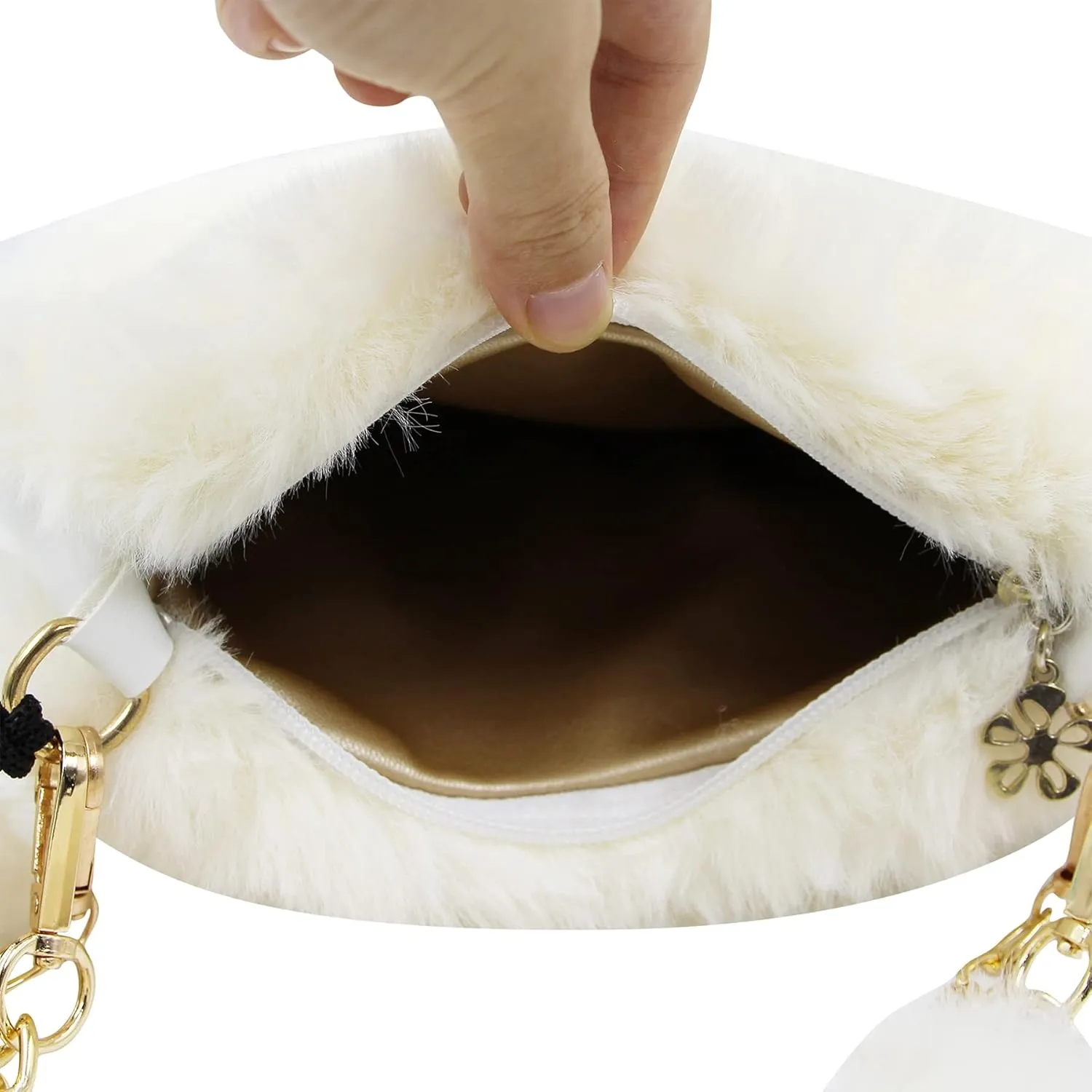 Women Girls Faux Fur Heart Shaped Handbag Plush Shoulder Bag Clutch Purse with Metal Chain Strap