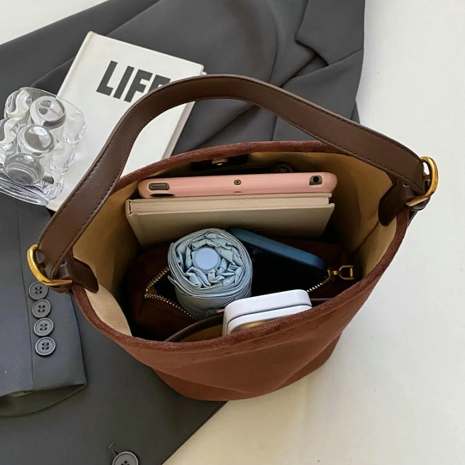 Women Suede Bucket Bag 2025 Fall Bags Trendy Brown Tote Vintage Shoulder Handbag with Pouch Work Purses