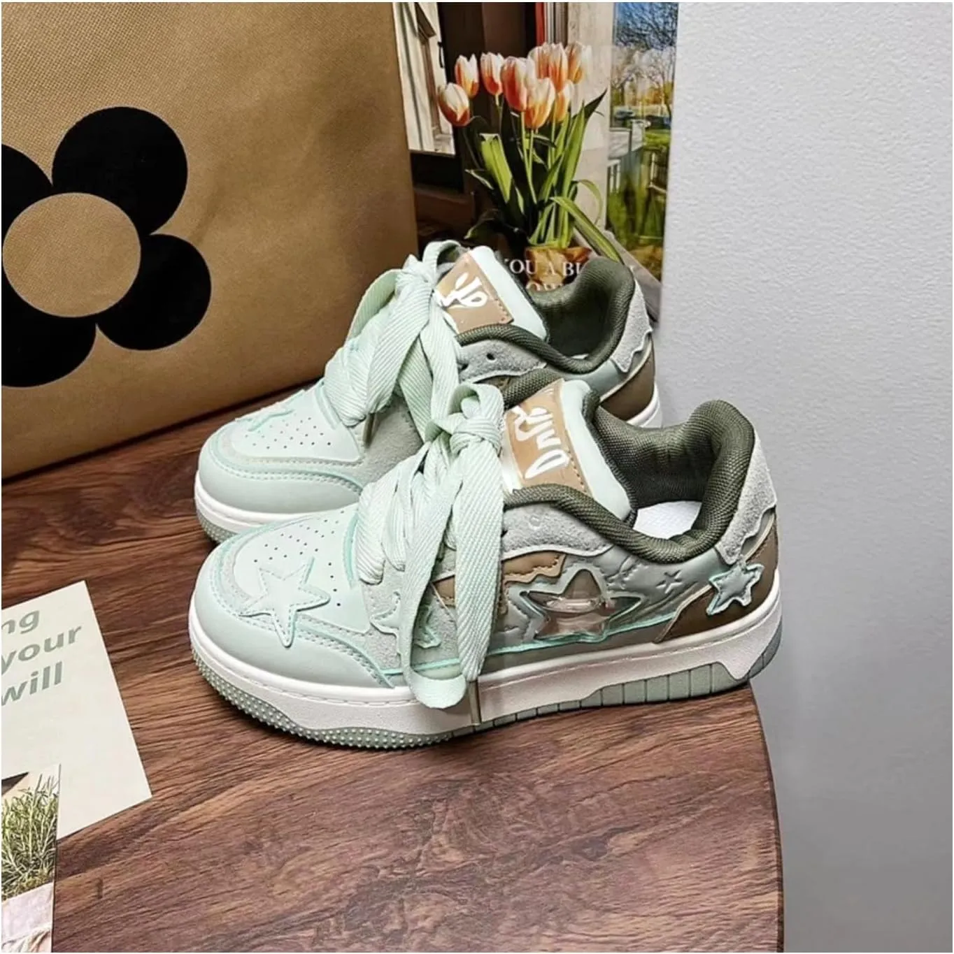 Women's Star Chunky Sneakers Y2k Aesthetic Cute Unique Comfort Casual Walking Creamy Stylish Platform Shoes for Sports